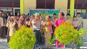 Dukungan Kades Meranti untuk Green Policing Melalui Penanaman Pohon